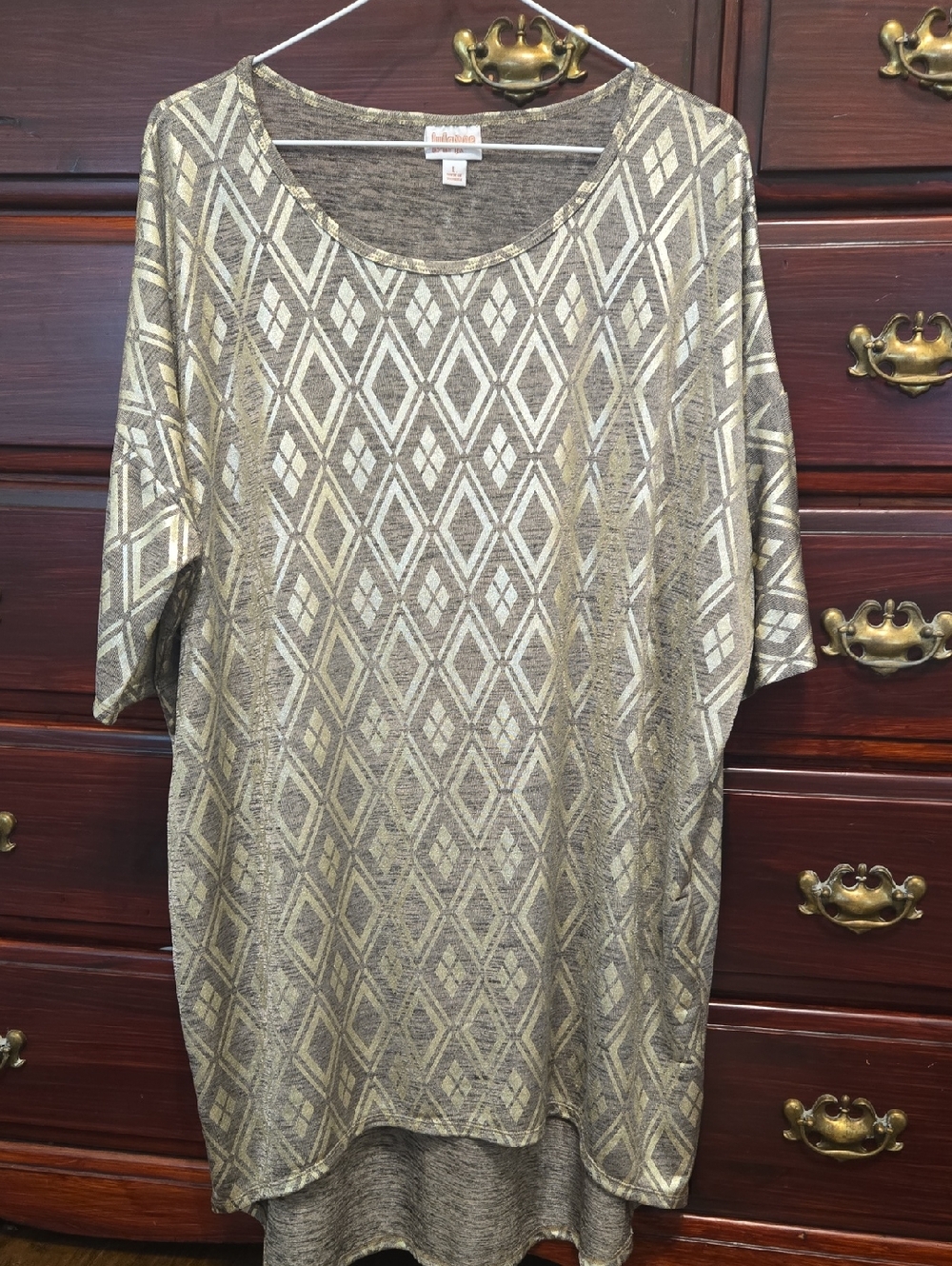 LuLaRoe Irma Metallic Gold Short Sleeve Tunic Size XL